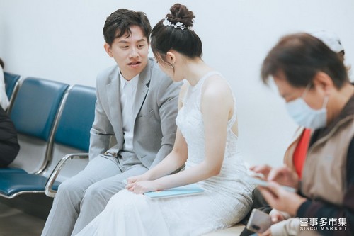 結婚登記攝影dcard,結婚登記攝影費用,結婚登記攝影台北,結婚登記拍攝,2小時註冊攝影,註冊攝影價錢,登記婚寫真,結婚登記攝影,結婚登記攝影桃園,結婚登記攝影台中,結婚登記攝影台南,結婚登記攝影高雄,登記拍照方案,結婚登記攝影推薦